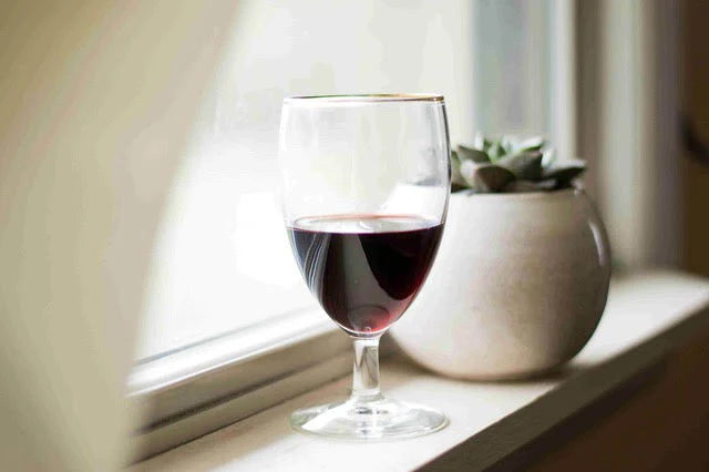 Hvad er resveratrol? Virkninger & Bivirkninger